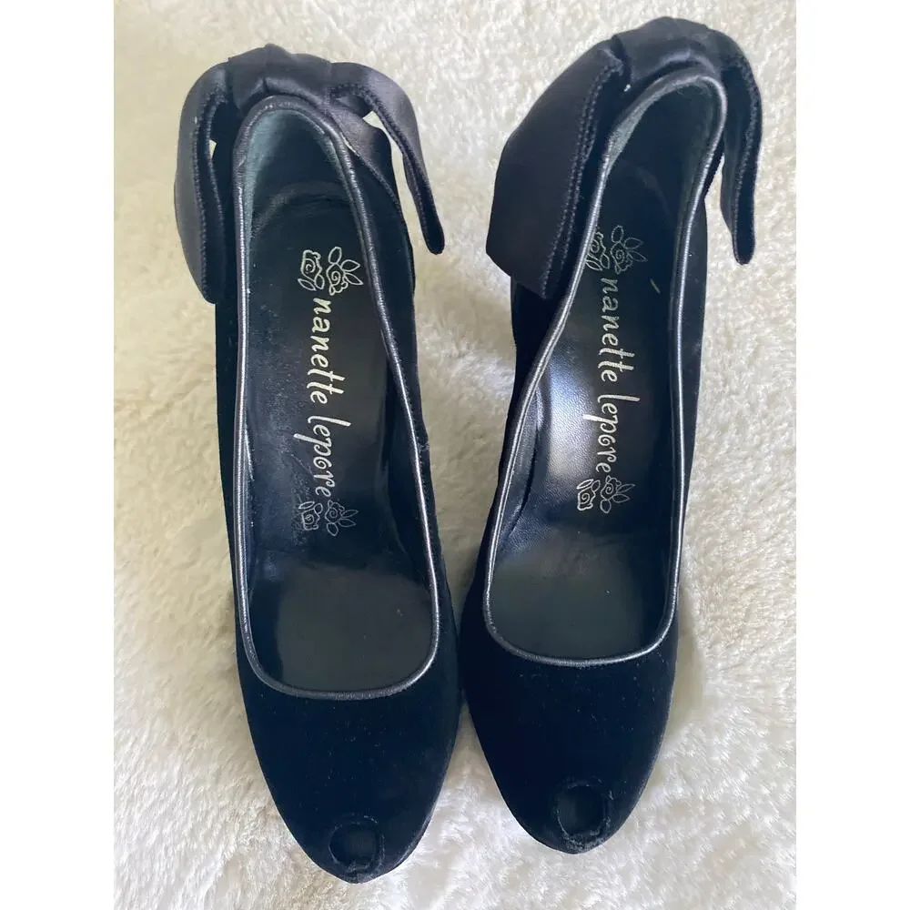 Nannette Lapore Peep Toe Ribbon Bow Tie Black Velvet Heels Sz‎ 8